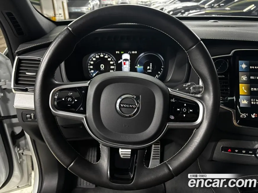 Volvo XC90 2021 из KR, фото 3