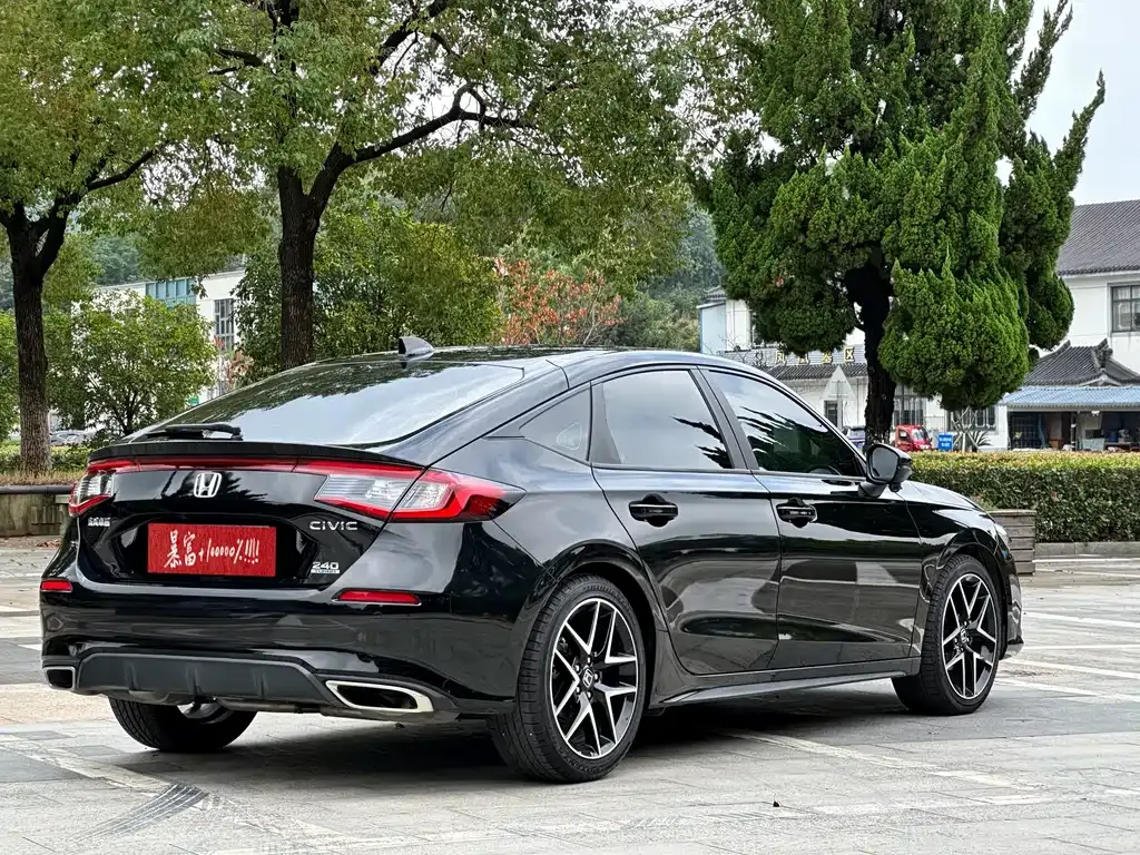 Honda Civic — фото 4