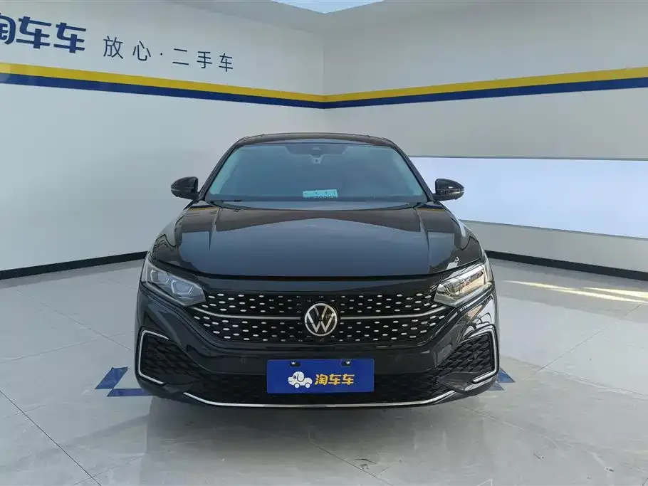 Volkswagen Passat — фото 5