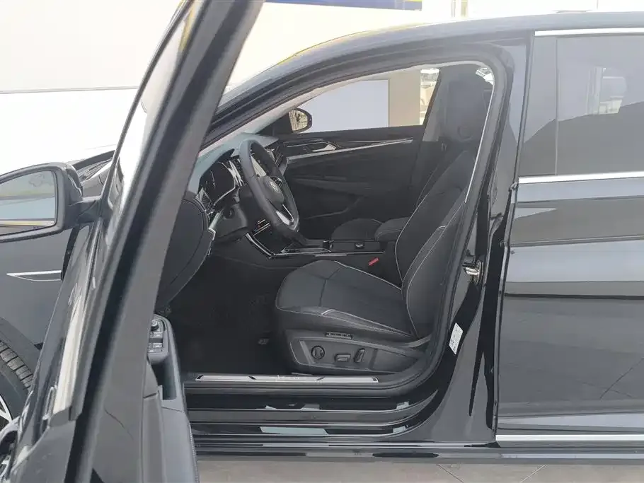 Volkswagen Passat — фото 7