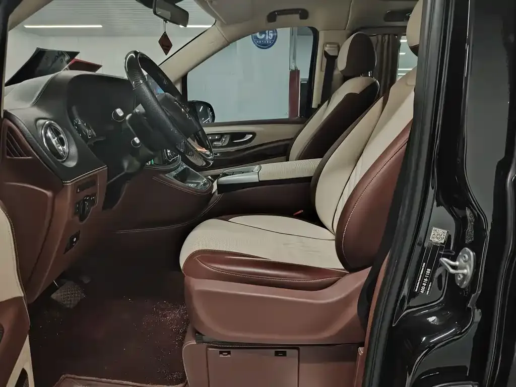 Mercedes-Benz Vito 2021 из CN, фото 8