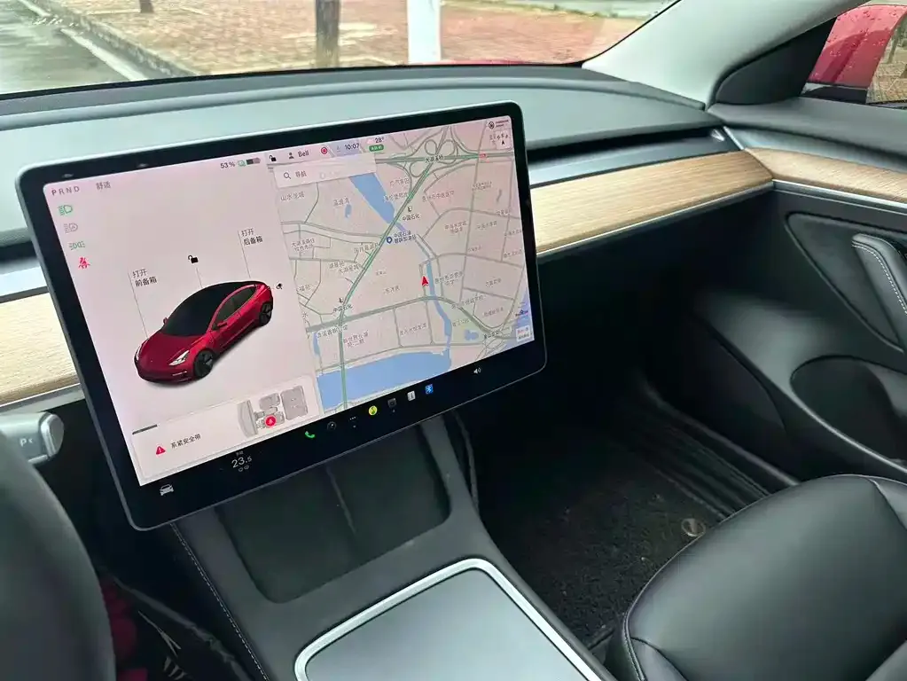 Tesla Model 3 — фото 5