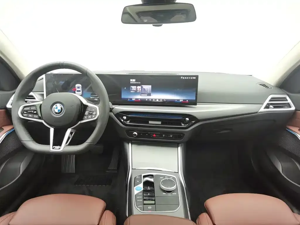 BMW i3 — фото 9
