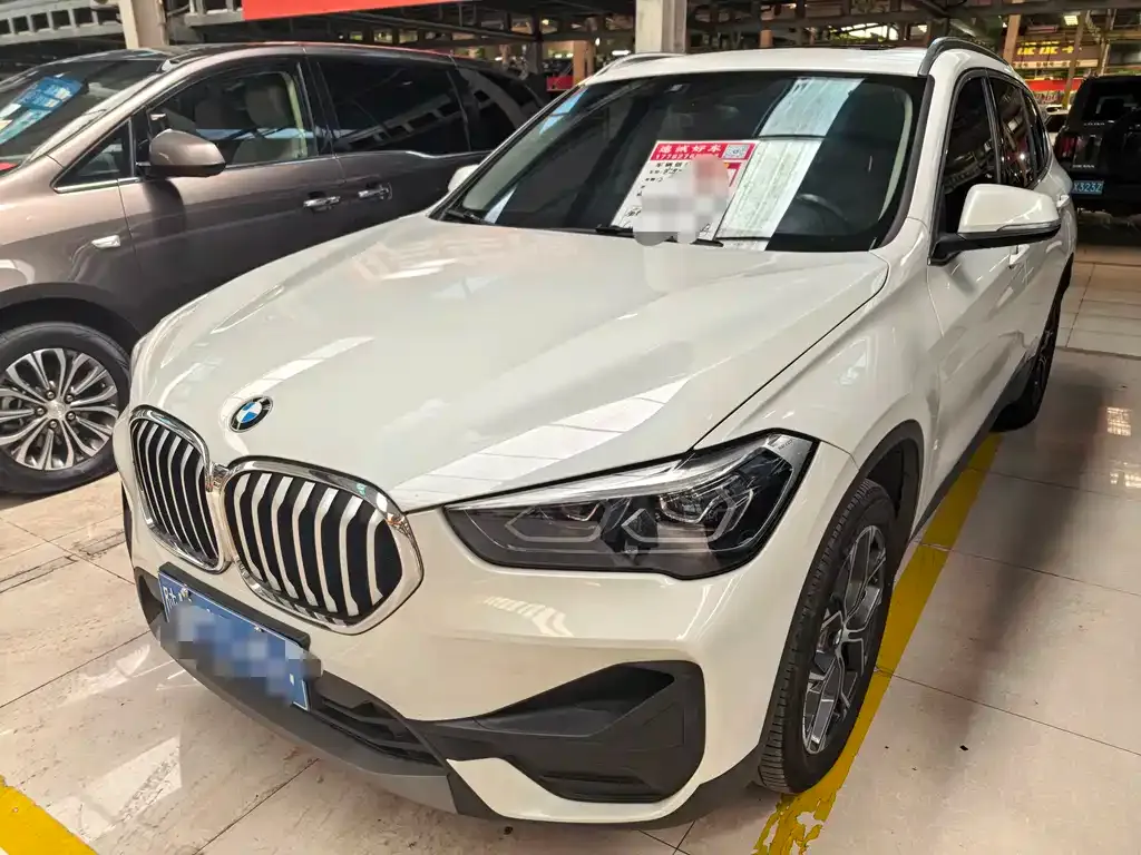 BMW X1 2021 из CN, фото 1