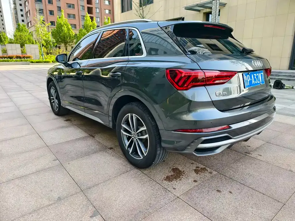 Audi Q3 — фото 8