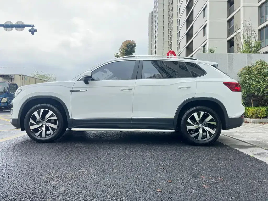 Volkswagen Tayron — фото 10