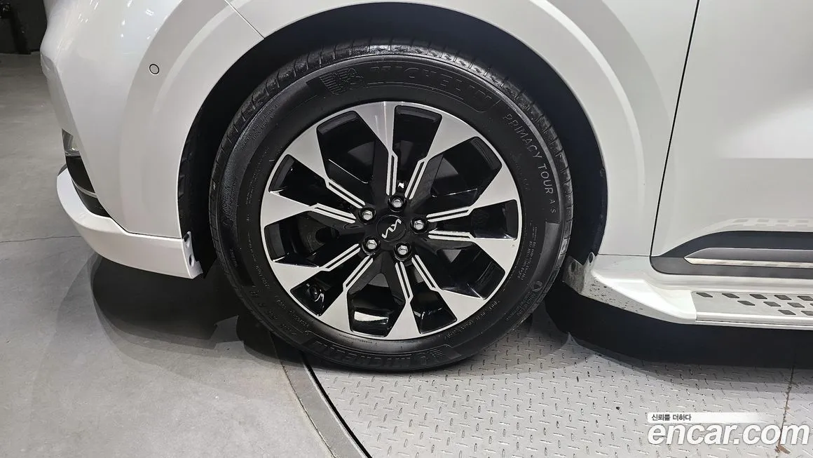 Kia Carnival 2023 из KR, фото 6