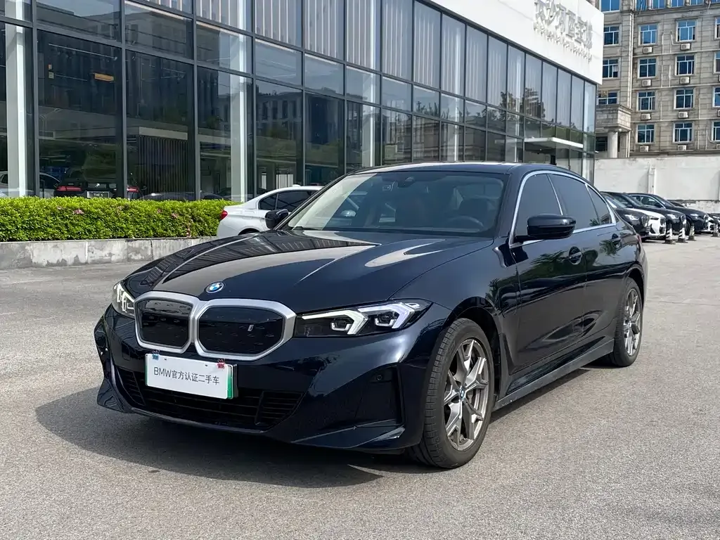 BMW i3 — фото 1