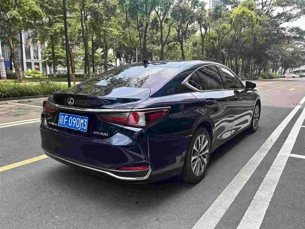 Lexus ES 2024 из CN, фото 6