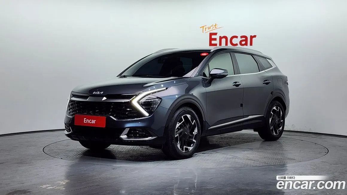 Kia Sportage — фото 1