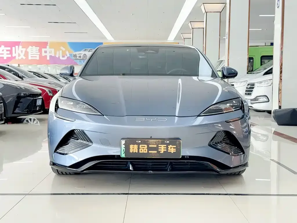 BYD Seal — фото 6