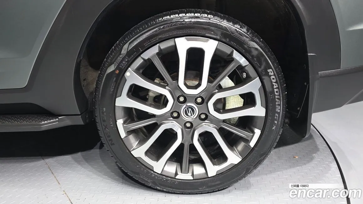 KG Mobility (Ssangyong) Torres — фото 9