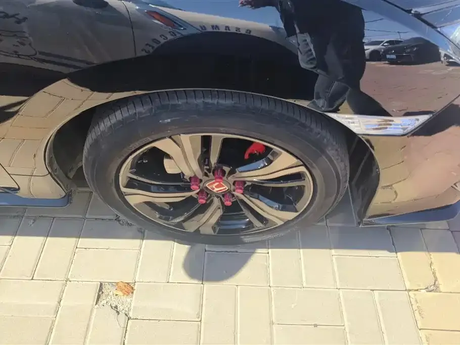 Honda Civic — фото 4