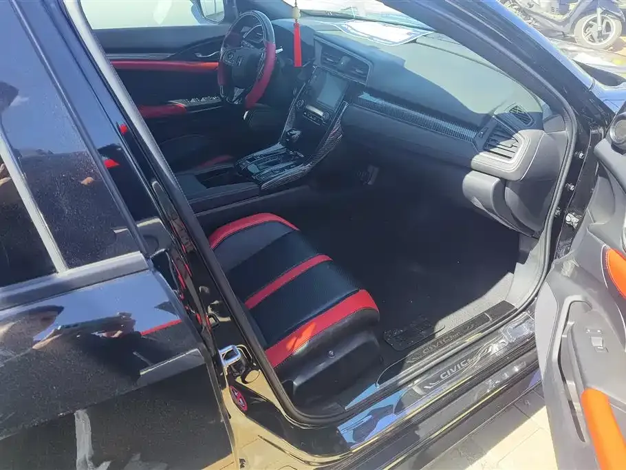 Honda Civic — фото 3