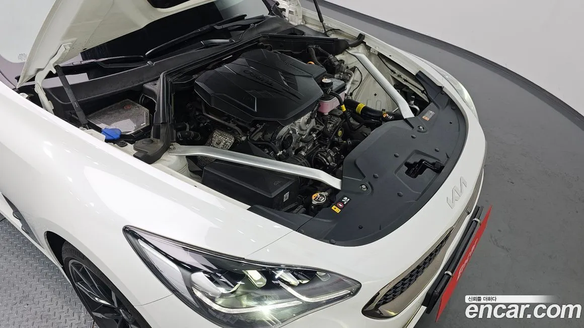 Kia Stinger 2023 из KR, фото 10