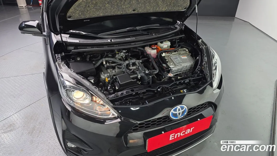 Toyota Prius 2021 из KR, фото 7
