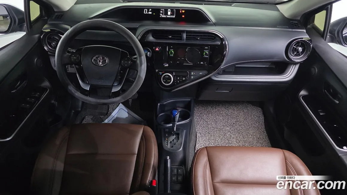 Toyota Prius 2021 из KR, фото 6