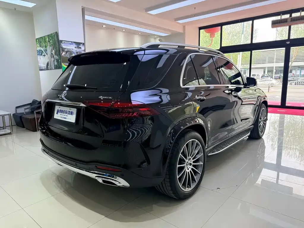 Mercedes-Benz GLE — фото 6