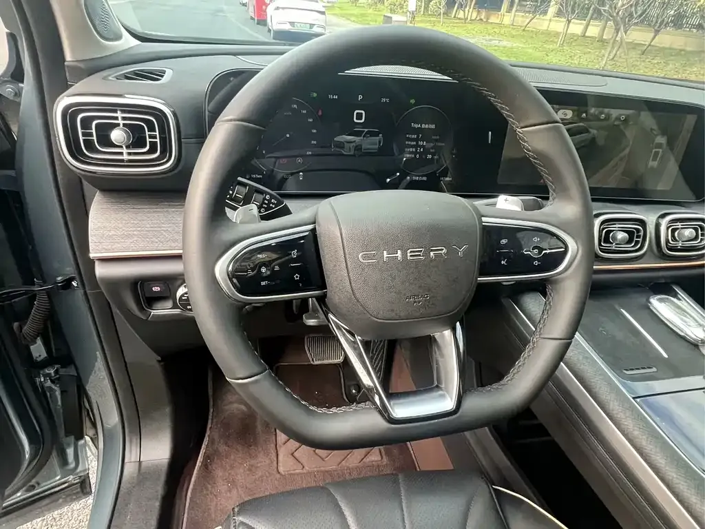 Chery Tiggo 9 — фото 10