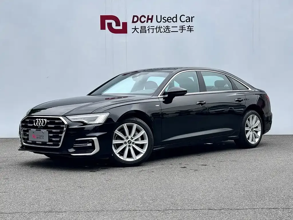 Audi A6L — фото 1