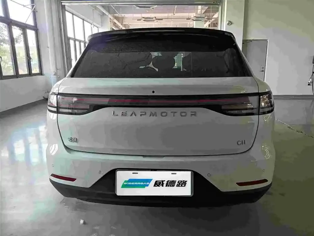Leapmotor C11 — фото 8