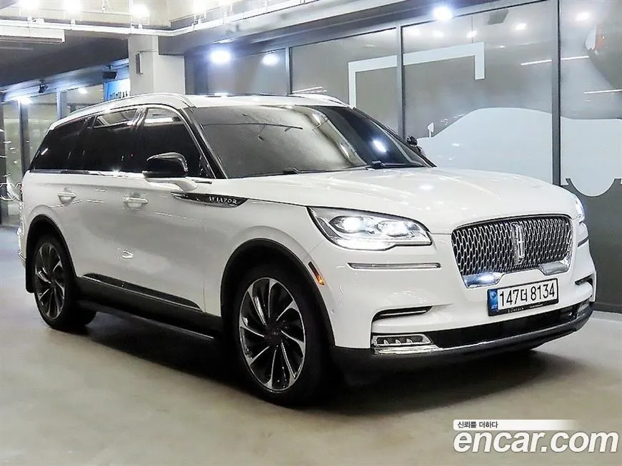 Lincoln Aviator — фото 1