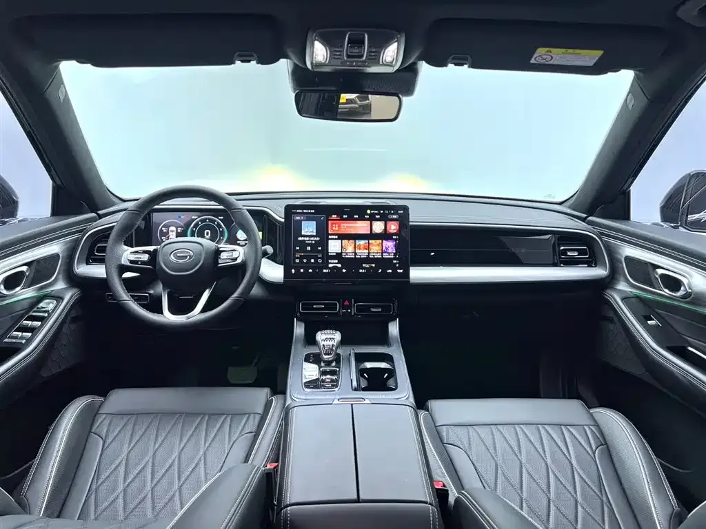 GAC Motor Trumpchi GS8 — фото 8