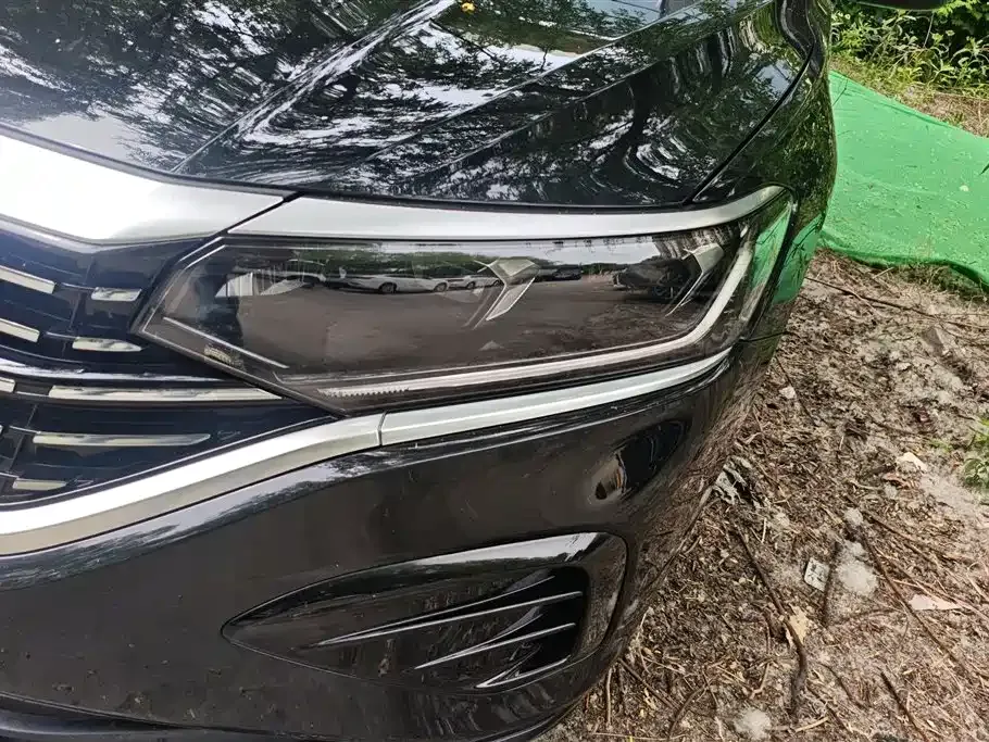 Volkswagen Passat — фото 7