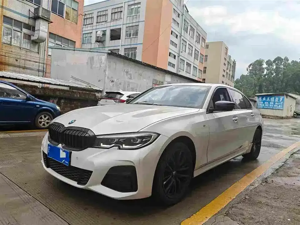 BMW 3 Series — фото 1