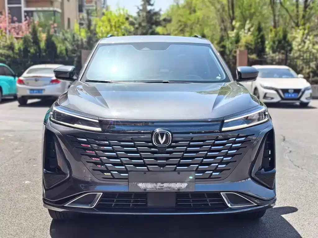 Changan CS75PLUS — фото 4