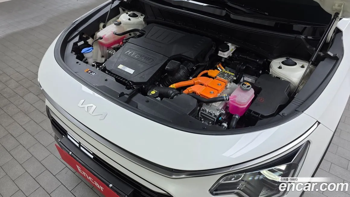 Kia Niro — фото 10