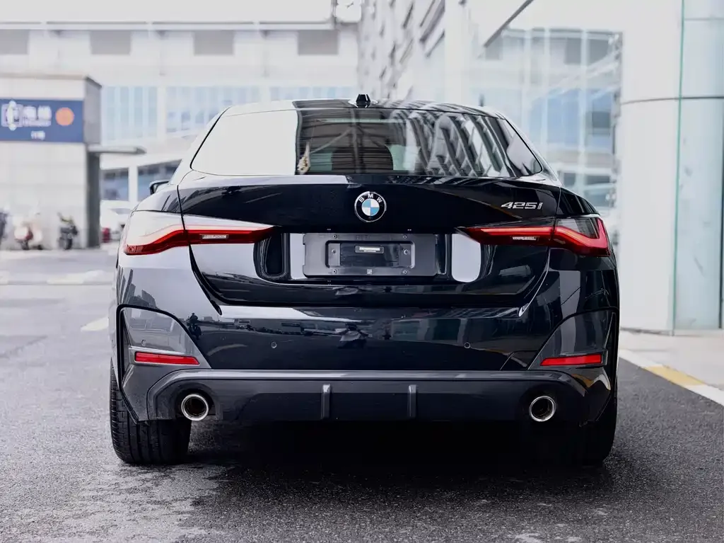 BMW 4 Series 2022 из CN, фото 8