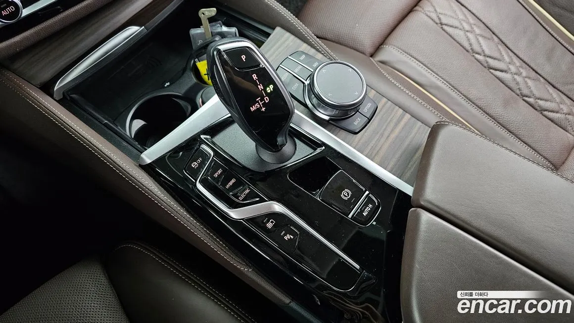 BMW 5-Series 2023 из KR, фото 6