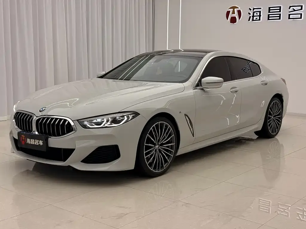 BMW 8 Series