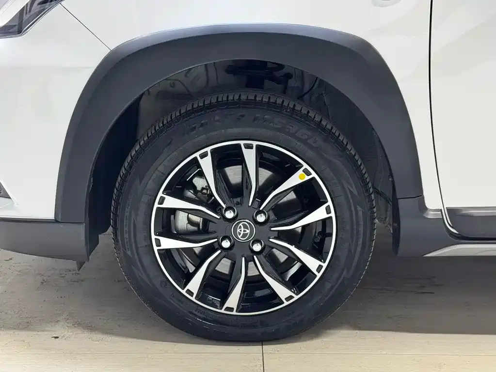 Toyota Yaris L 2022 из CN, фото 6