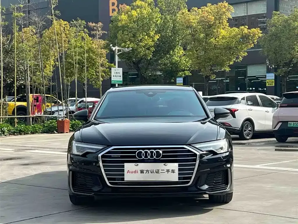 Audi A6L — фото 7