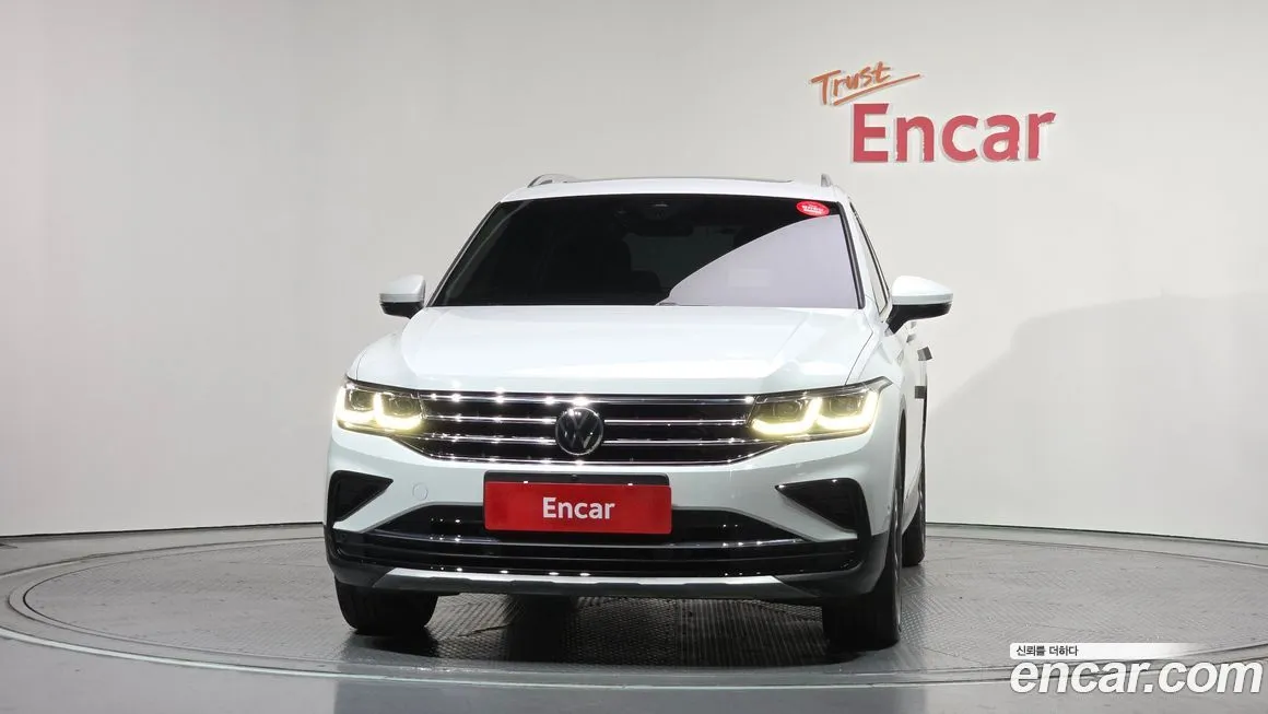 Volkswagen Tiguan — фото 5