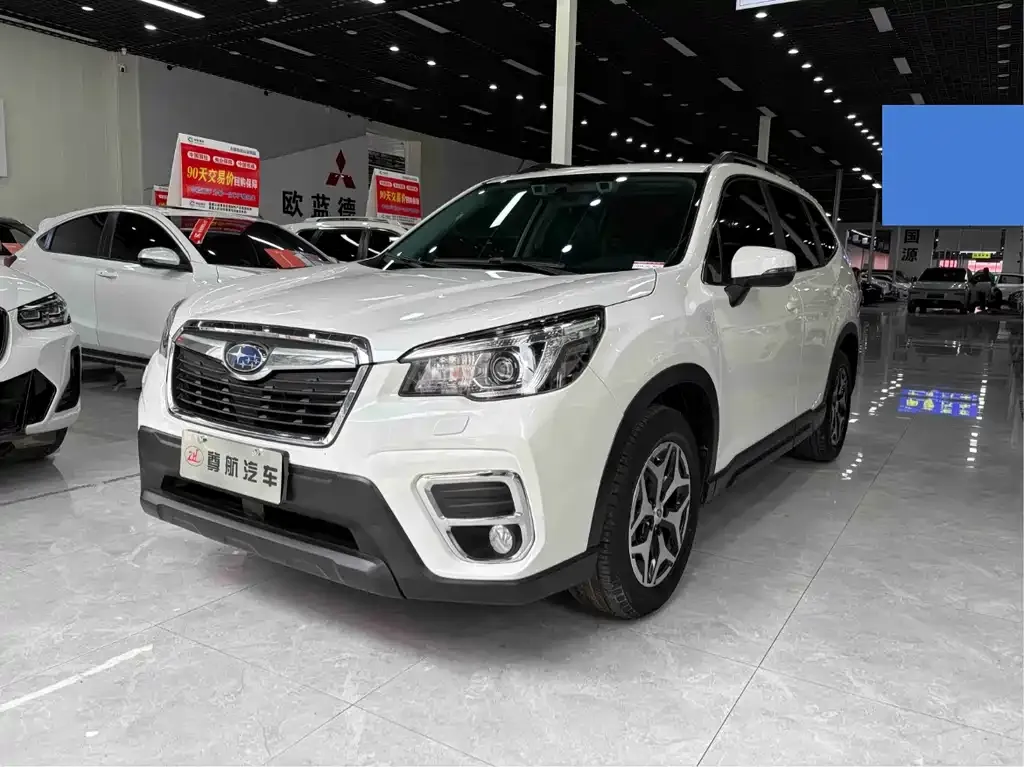 Subaru Forester 2022 из CN, фото 6