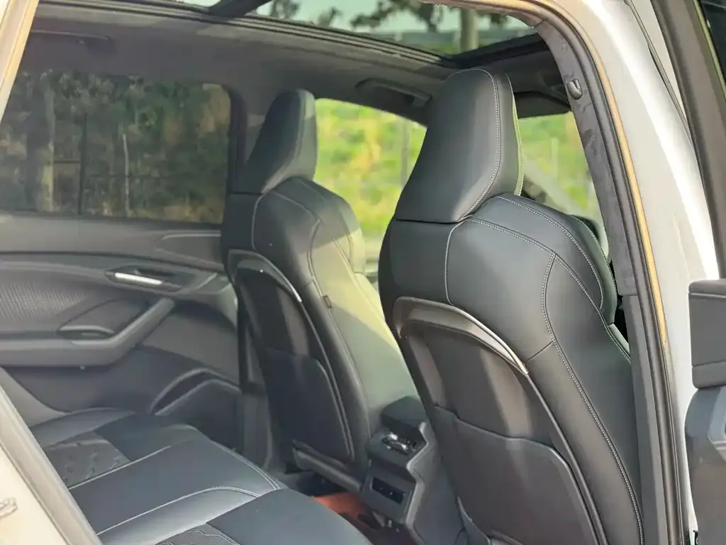 Audi Q6L e-tron 2025 из CN, фото 8