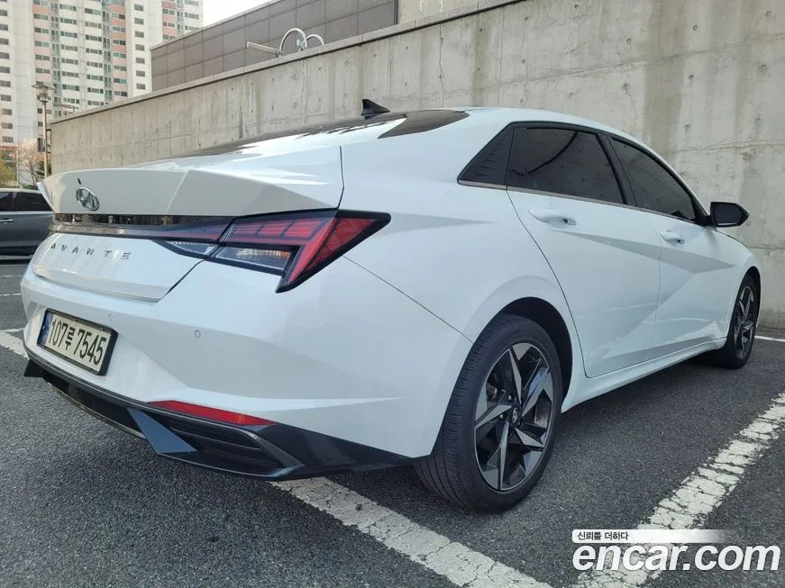 Hyundai AVANTE 2021 из KR, фото 10