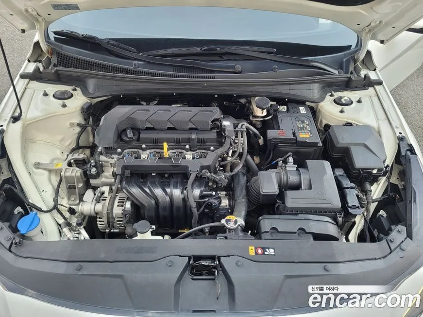 Hyundai AVANTE 2021 из KR, фото 7