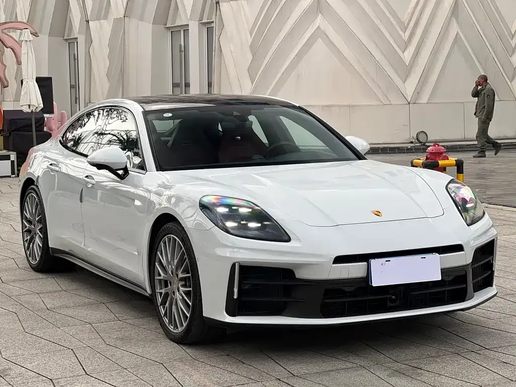 Porsche Panamera — фото 2