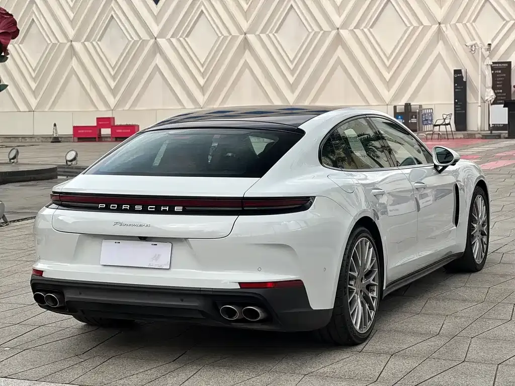 Porsche Panamera — фото 4