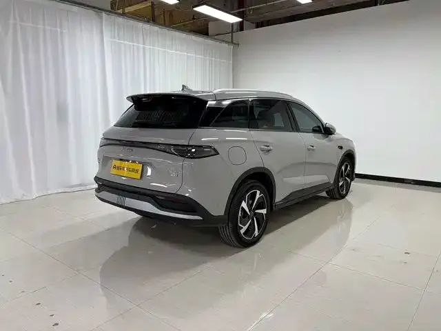 BYD Seal 05 DM-i — фото 6