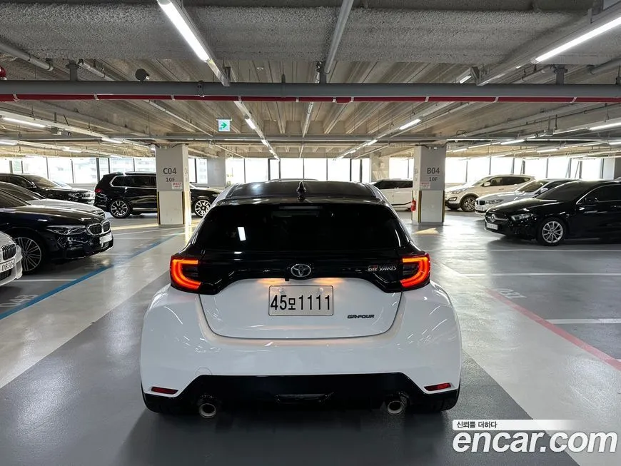 Toyota Yaris(Vitz) 2022 из KR, фото 8