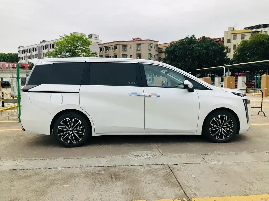 GAC Motor Trumpchi E8 2024 из CN, фото 6