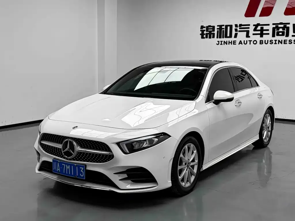 Mercedes-Benz A-Class — фото 1
