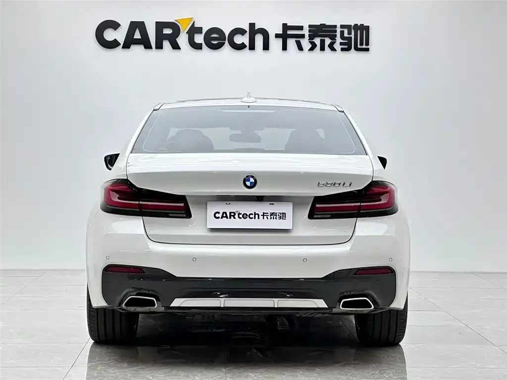 BMW 5 Series — фото 2