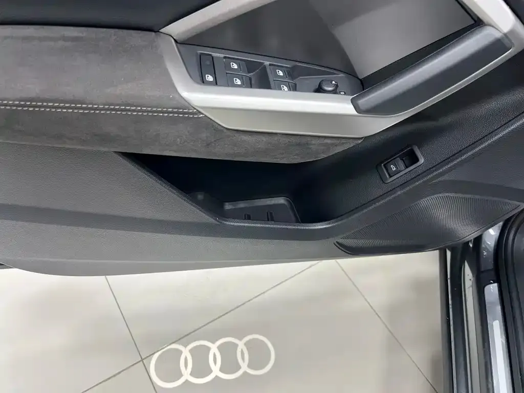 Audi Q3 — фото 9