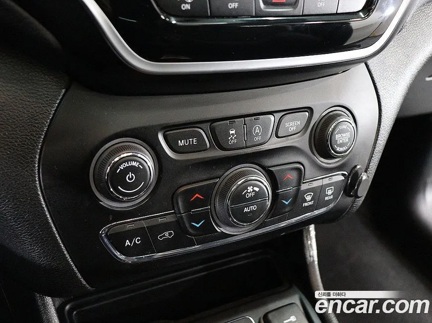 Jeep Cherokee 2021 из KR, фото 9